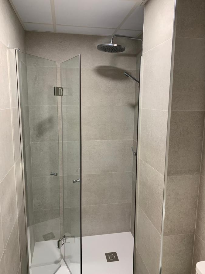 Apartamento con balcón