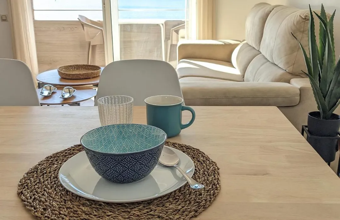 Apartamento en la playa con garaje-1