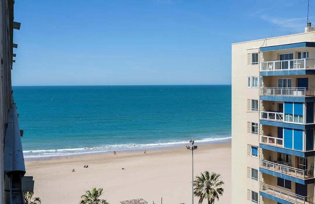 Playa Victoria Paseo Marítimo 3 Rooms-1