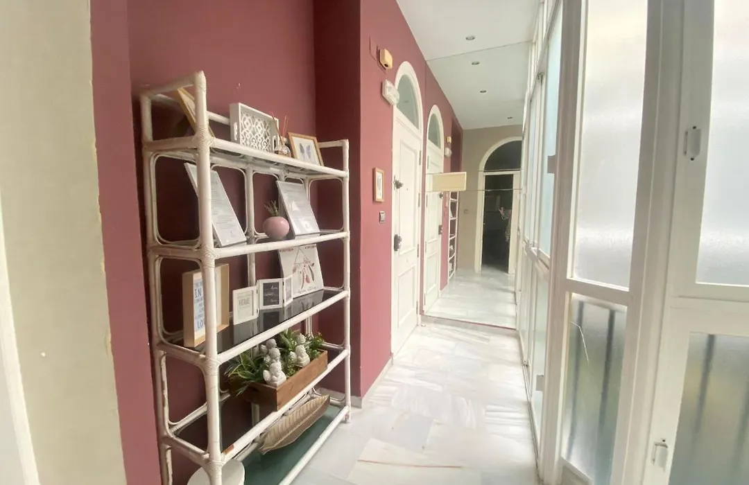 APARTAMENTO COLÓN 1451 - Pleno centro y WIFI Gratis-1