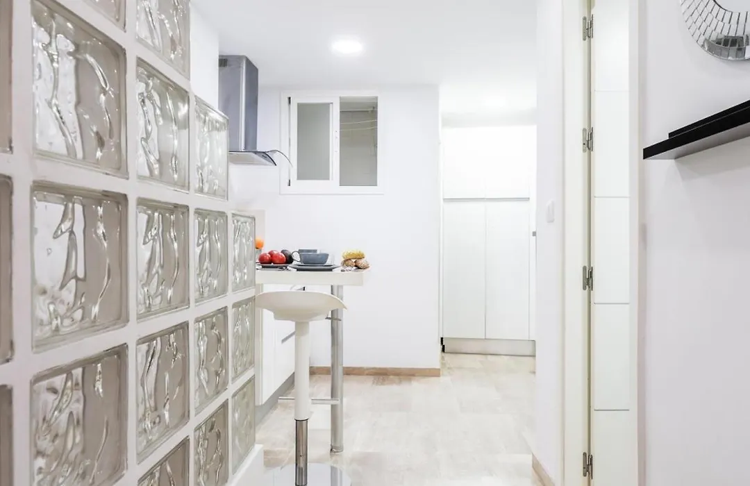 Bonito apt en Cádiz Centro renovado-1
