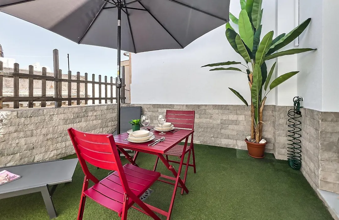 Studio Novena Little Apartments-1