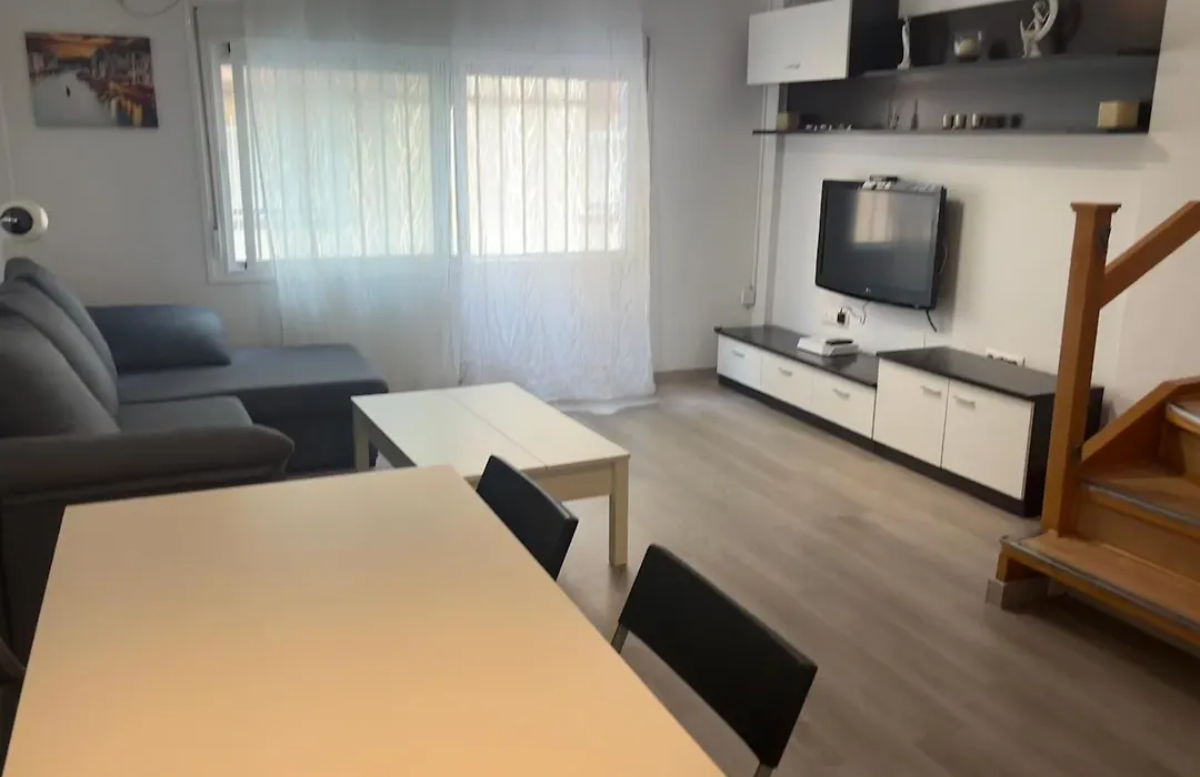 Duplex a 3 minutos de playa de la victoria Cadiz-1