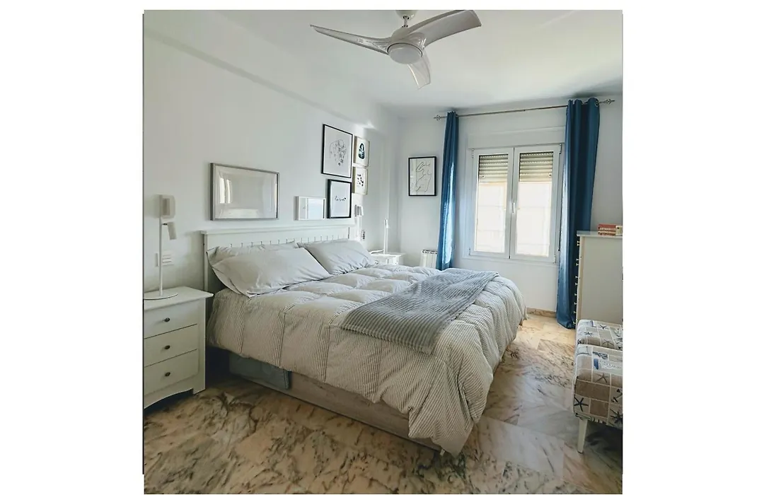 Apartamento turístico en el paseo marítimo de Cádiz-1