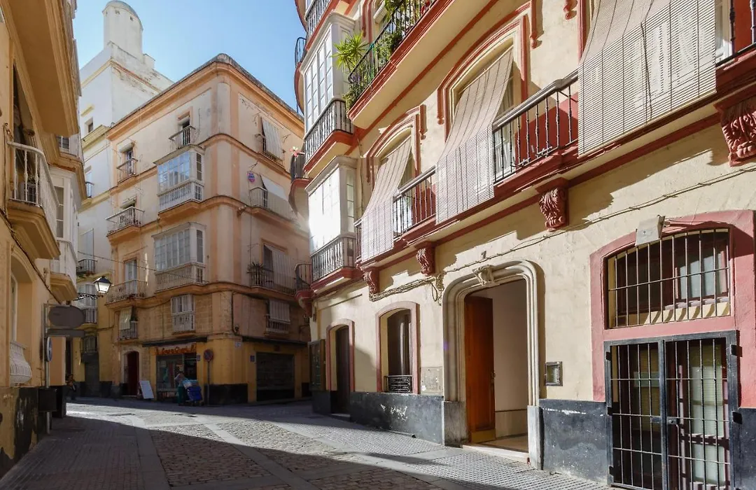 Casa Del COLECCIONISTA by Cadiz4Rentals-1