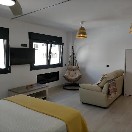 Acogedor apartamento en la playa de Cádiz-2