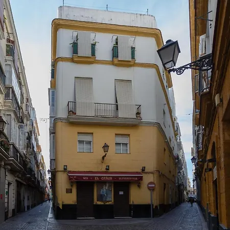 Cruise Adapted Apartment By Cadiz4Rentals-3