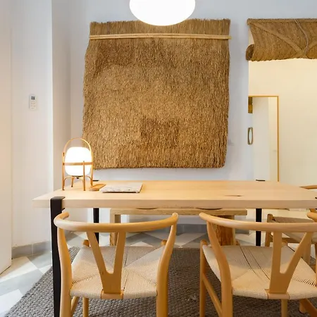 The Queen'S Designer Apartment By Cadiz4Rentals-2