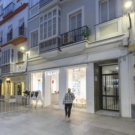 Catedral View Apartment By Cadiz4Rentals-2
