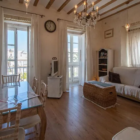 Apartamento Sherezade y la ciudad de Cádiz-2
