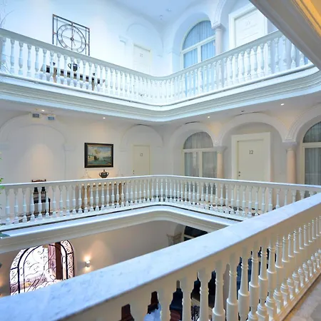 El Armador Casa Palacio by Luxury Suites Cádiz-3