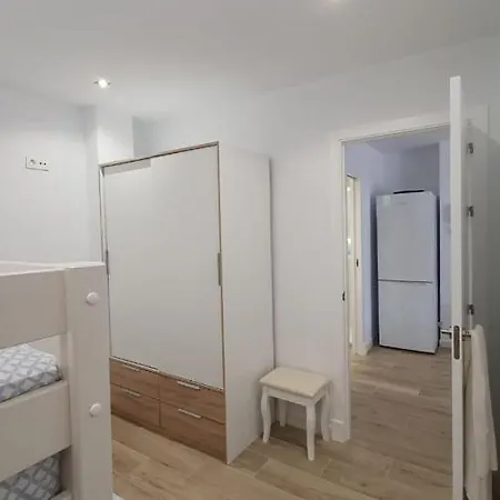 Apartamento A Pie De Playa.-2
