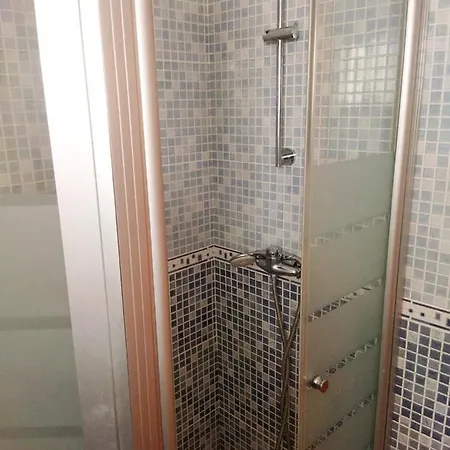 Apartamento tranquilo con 3 dormitorios-2