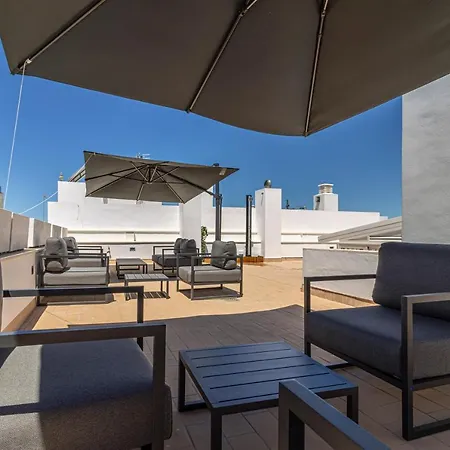 Allo Apartments San Roque Bajo A- Rooftop Community Terrace --2