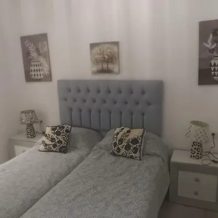 Apartamento Demasiadas Compañías-2