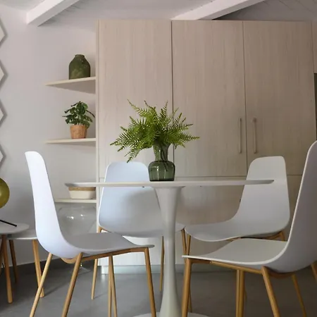 Victoria Beach Duplex-3