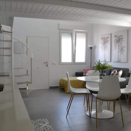 Victoria Beach Duplex-2