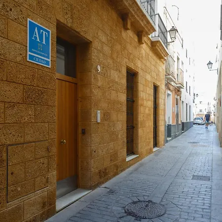 Brujula Ground Floor Indoor Apartment By Cadiz4Rentals-3