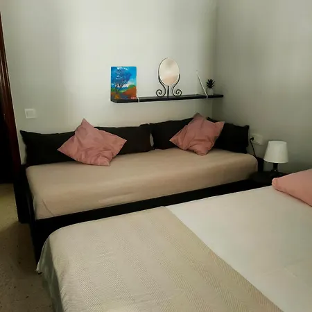 Apartamento en pleno centro de Cadiz con parking economico-3