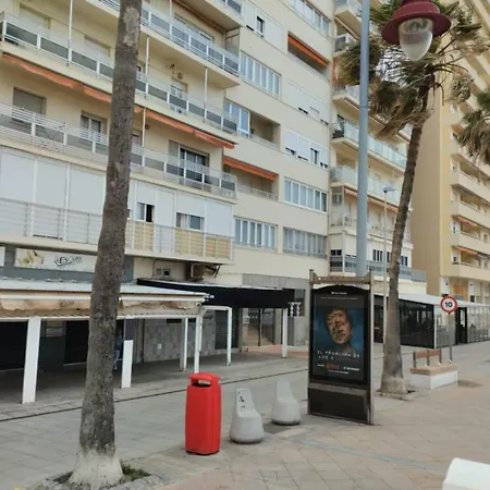 Apartamento Candari Playa en Cadiz-2