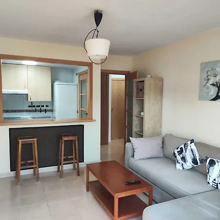 Coqueto apartamento con garaje en Conil-2