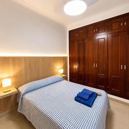 Apartamento Cádiz céntrico junto Torre Tavira-3