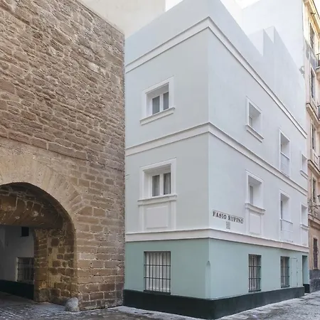 Casa La Muralla Medieval By Cadiz4Rentals-3