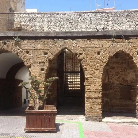 Apartamento La Pepa de ORO by Cadiz4Rentals-3