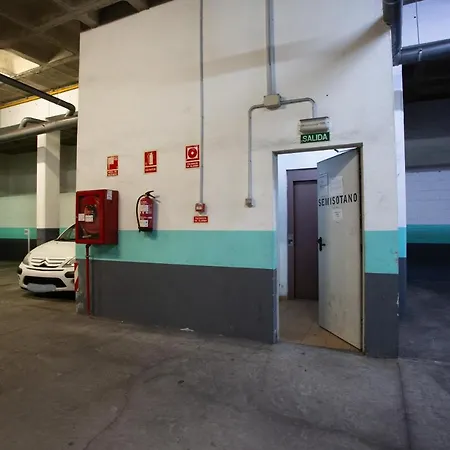 Puerta San Felix Free Parking By Cadiz4Rentals-3