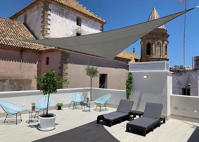 San Lorenzo Apartamentos y Suites Cádiz