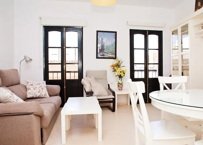 Apartamento Ático Cadiz al lado playa la Caleta