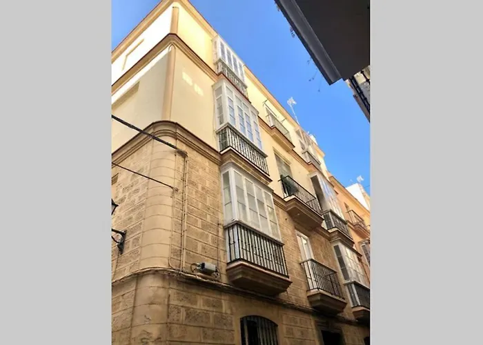 GATU PREMIUM Villa Libertad Cádiz