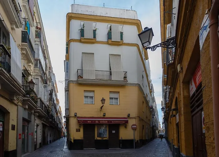 Cruise Adapted Apartment By Cadiz4Rentals