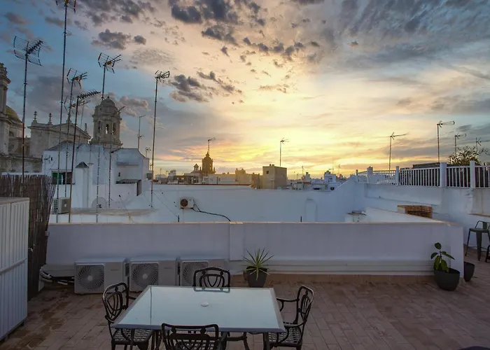 Catedral View Apartment By Cadiz4Rentals