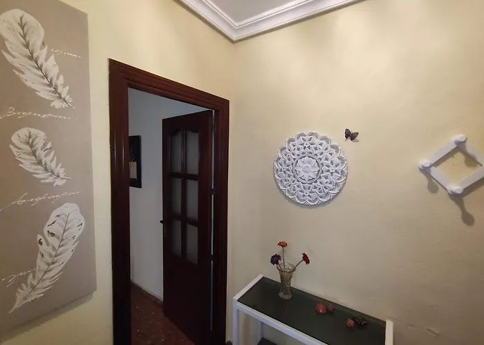 Apartamento Amplio piso junto a Playa Victoria Cádiz