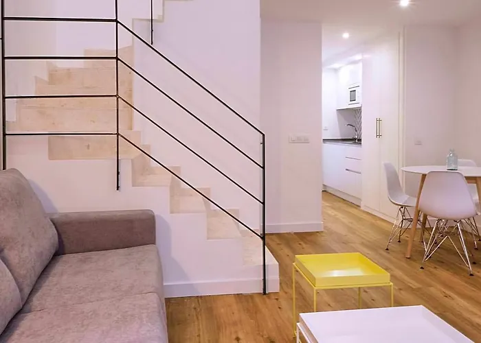 Apartamento Precioso duplex con patio junto a la Catedral Cádiz