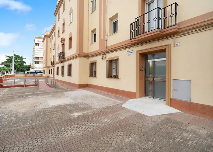 Grand Beachside Apartment - Cádiz