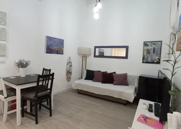Casa de los Viajeros Pasquín Cádiz
