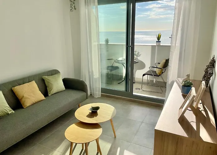 Gatu Villa Camarote Con Vistas Al Mar , Preferente Mayores De 21 Anos Y Familias Cádiz