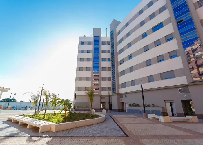 Poseidon Beach Apartment & Parking By Cadiz4Rentals