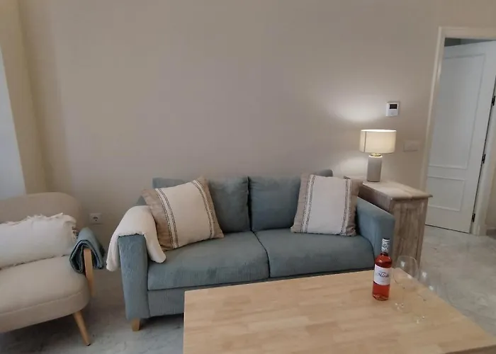 Apartamento reformado con vistas al mar Cádiz