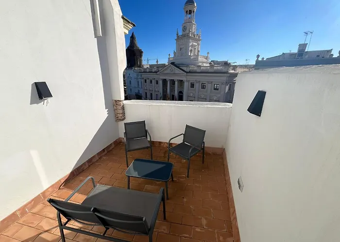 Apartamento Penthouse La plaza en Cádiz Centro Grupo AC Gestion