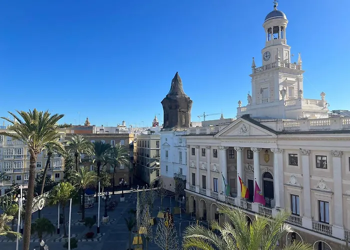 Apartamento Penthouse La plaza en Cádiz Centro Grupo AC Gestion