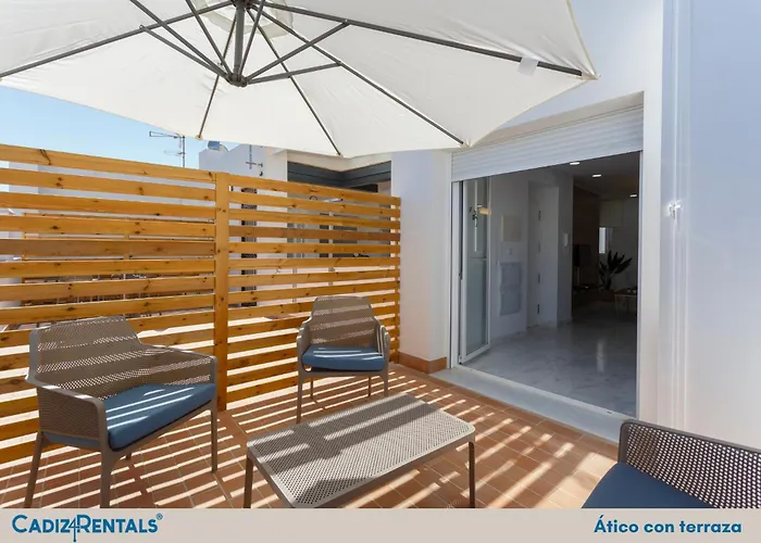Apartamentos La BRUJULA by CadizRentals