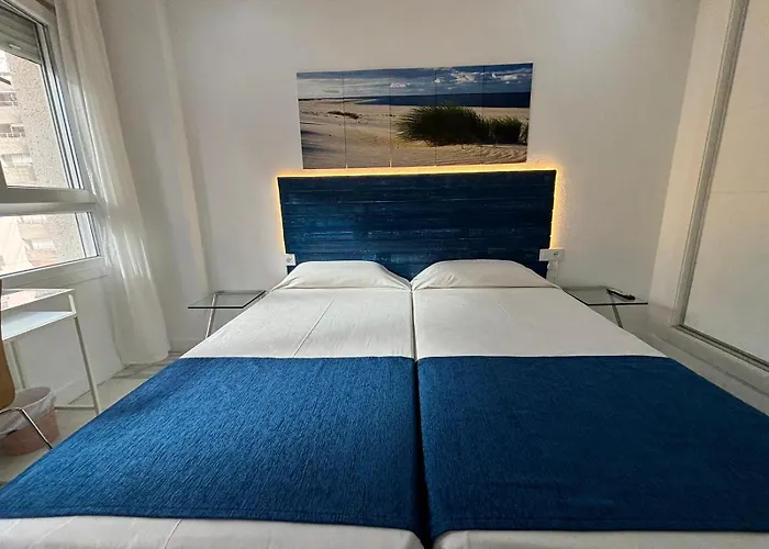 Apartamentos Turisticos Imar Cádiz