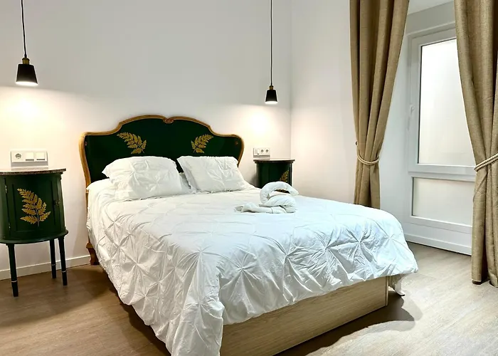 Apartamento Nebro Luna, En el Corazón de Cádiz