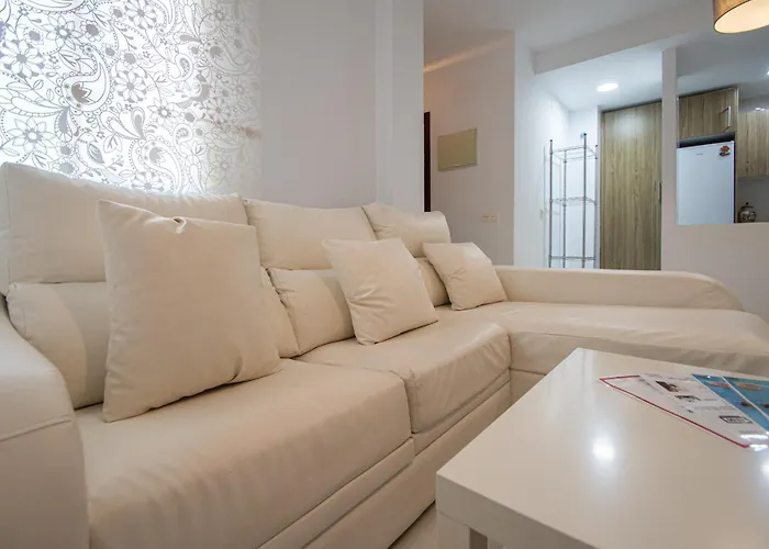 Apartamentos La Araucaria - Cádiz