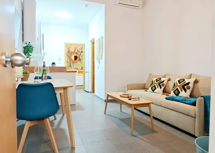 Apartamento del Mercado Little Apartments Cádiz