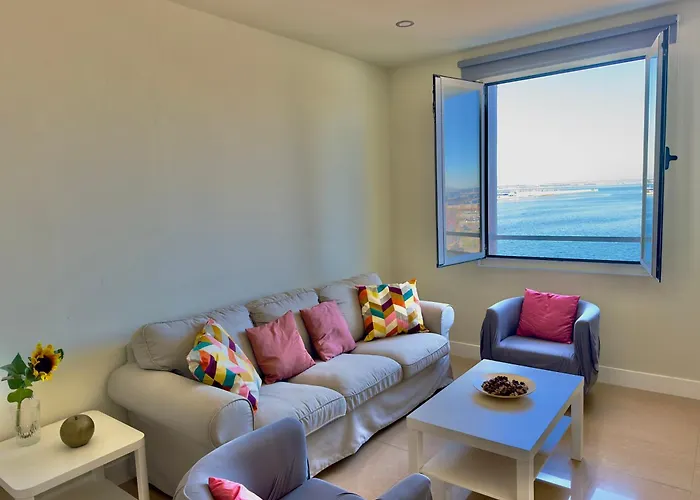 Apartamento Fenix - Recién renovado y vistas al mar Cádiz