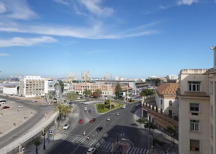 Apartamento Fenix - Recién renovado y vistas al mar Cádiz